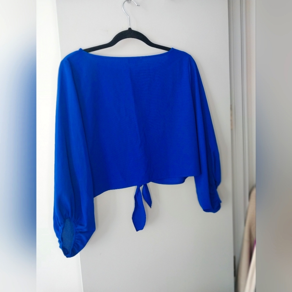 Royal blue top